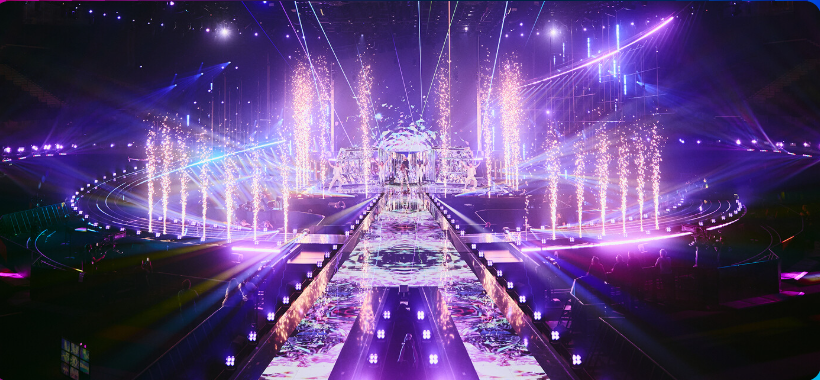 Sala Eurovision luminata, folosita ca centru al cercului de vot